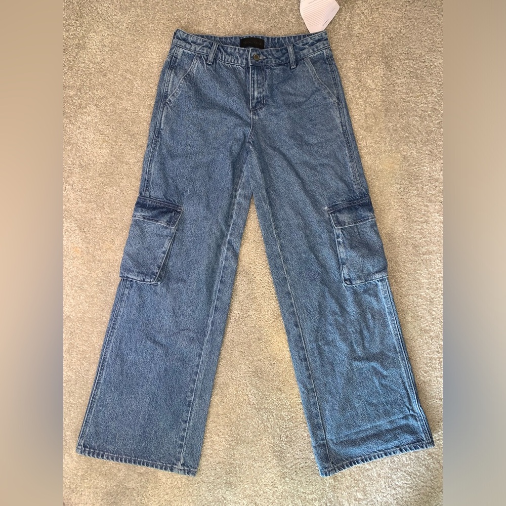 Kendall and Kylie Low rise Baggy  side Pockets  Blue Jeans size 26